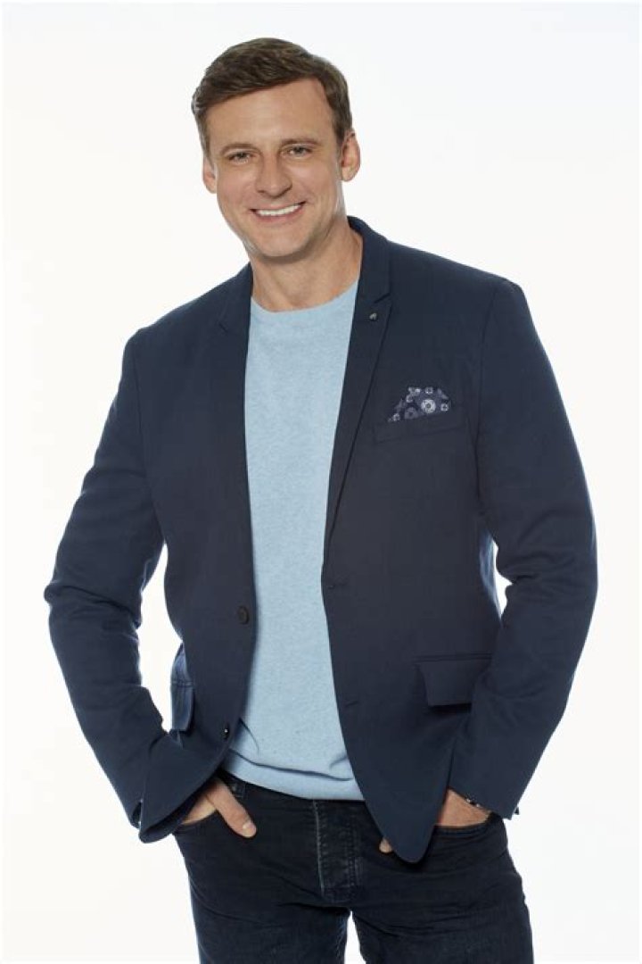 Callum Blue - Net Worth, Age, Height, Birthday, Bio, Wiki!