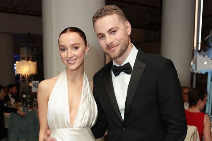 Cameron Fuller’s Girlfriend: Who is Cameron Fuller Dating?