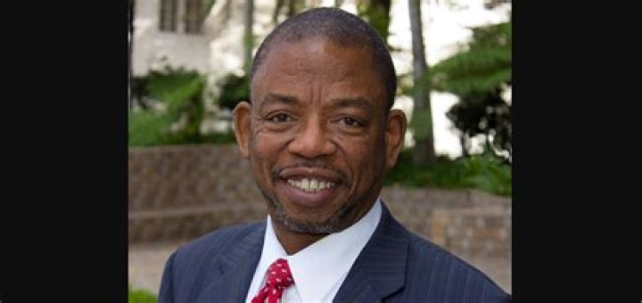 Carl E. Douglas Net Worth, Age, Height, Bio, Birthday, Wiki!