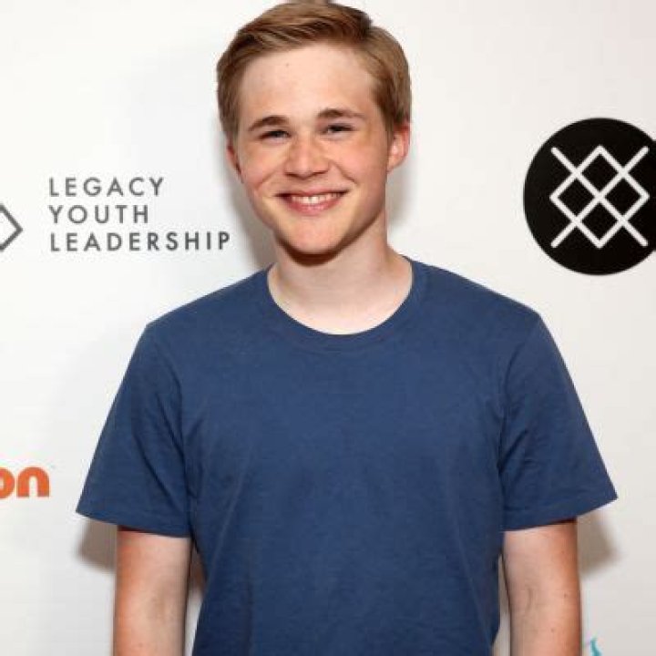 
Casey Simpson- Wiki, Bio, Age, Height, Net Worth, Boyfriend	