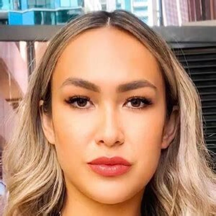 Cassie Lansdell - Net Worth, Age, Height, Birthday, Bio, Wiki!