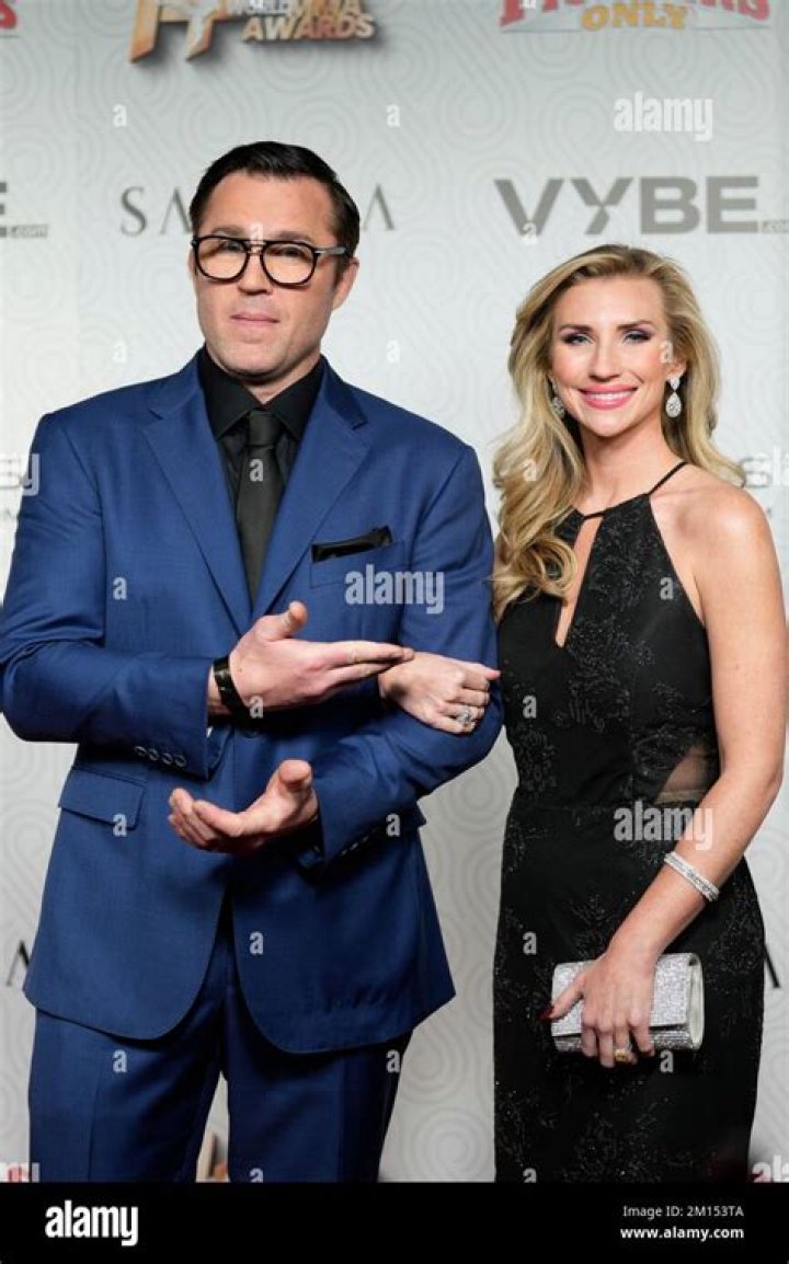 Chael Sonnen- Wiki, Age, Ethnicity, Wife, Height, Net Worth, Career