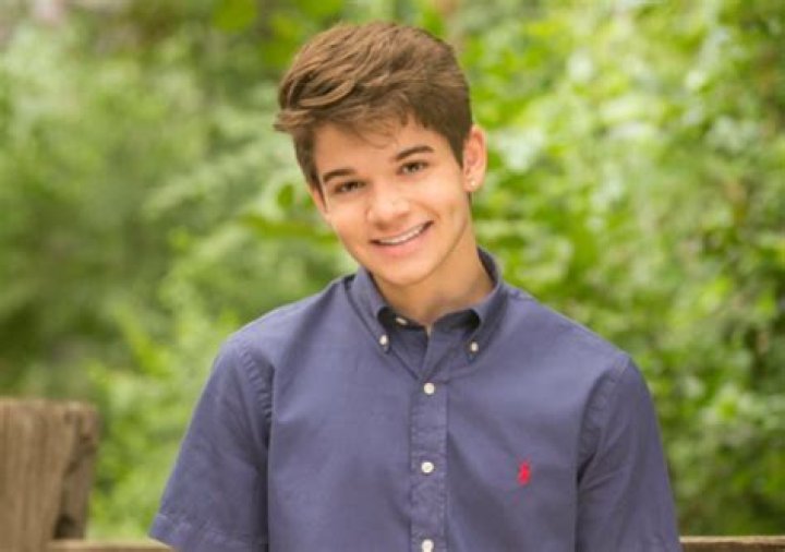 Chandler Crockett- Bio, Age, Height, Girlfriend, Net Worth, Ethnicity