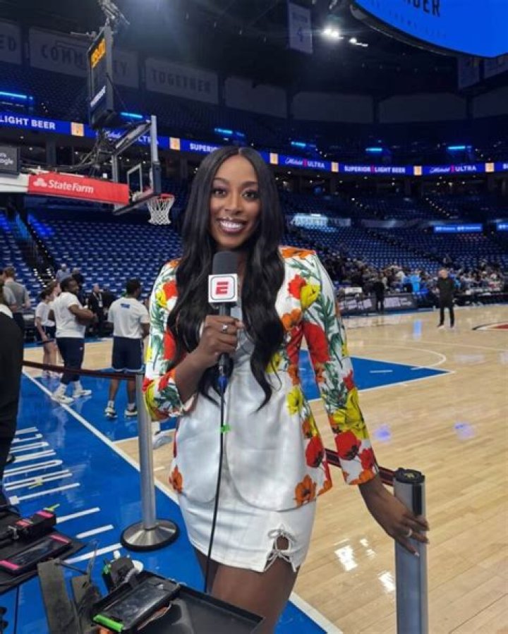 Chiney Ogwumike Net Worth 2024, Age, Height, Bio, Birthday, Wiki!
