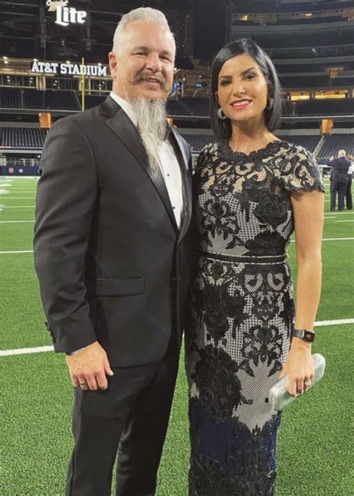 Chris Loesch’s Wife: Who is Chris Loesch Dating?
