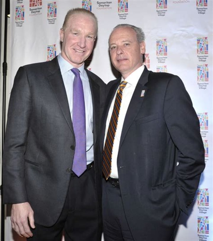 Chris Mullin- Bio, Age, Height, Net Worth, Wife, Marriage