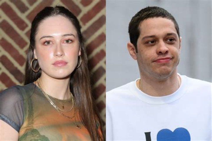 Christine Elise McCarthy’s Boyfriend: Who is Christine Elise McCarthy Dating?