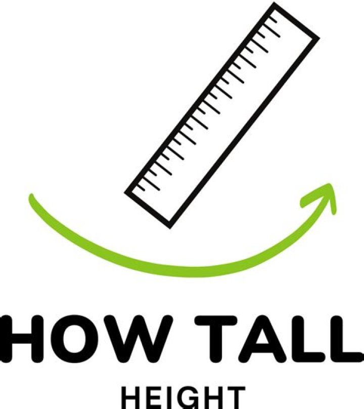 Coco Jones height: How tall is Coco Jones?