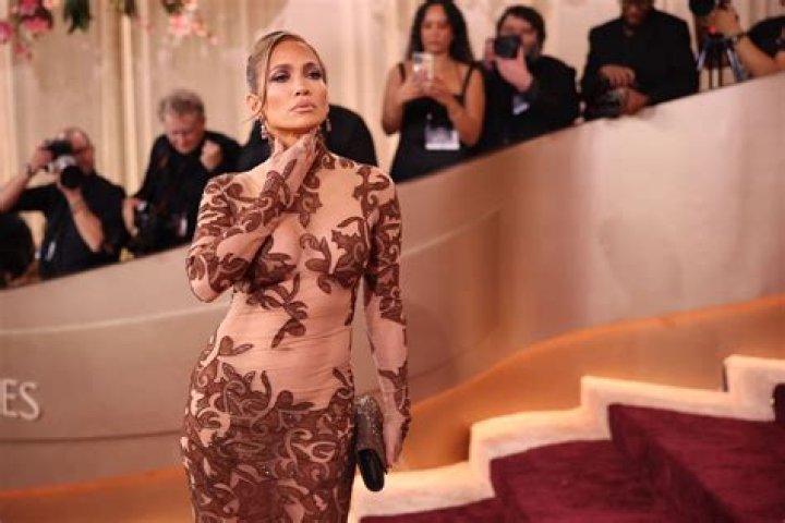 Cole Walliser Biography, Age, Height, Glambot, Parents, Partner, Ariana and Net Worth