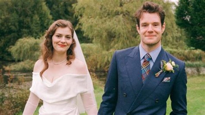 Connor Swindells’s Girlfriend: Who is Connor Swindells Dating?