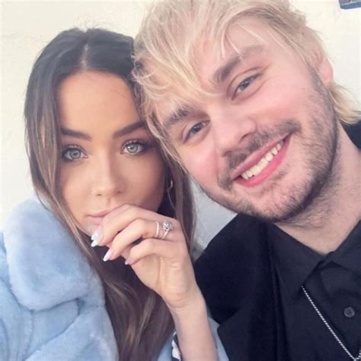 Crystal Leigh’s Boyfriend: Who is Crystal Leigh Dating?