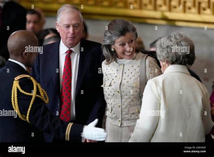 Dan Quayle’s Wife: Who is Dan Quayle Dating?