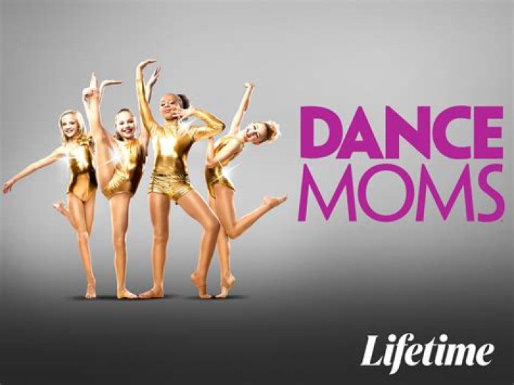 Dance Moms Recap 11/1/16: Season 6 Episode 30 “Float Like a Butterfly, Sting Like Ab-bee”