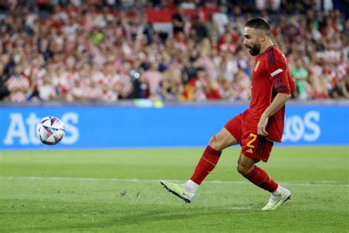 Dani Carvajal - Net Worth, Age, Height, Birthday, Bio, Wiki!