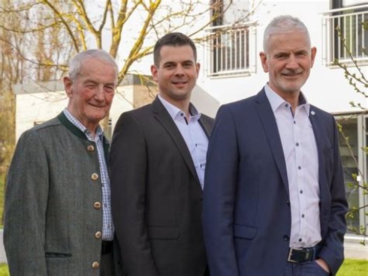 Daniel Rensch - Net Worth, Age, Height, Birthday, Bio, Wiki!