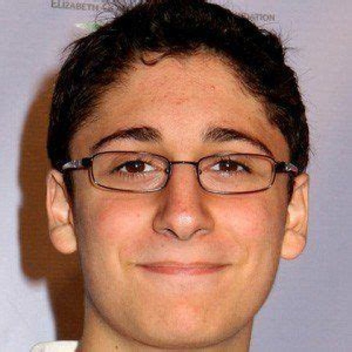 Daniel Tay Net Worth, Age, Height, Bio, Birthday, Wiki!