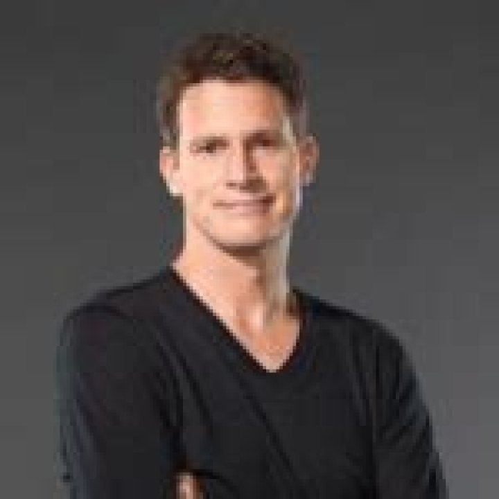 
Daniel Tosh- Wiki, Age, Height, Weight, Wife, Ethnicity	