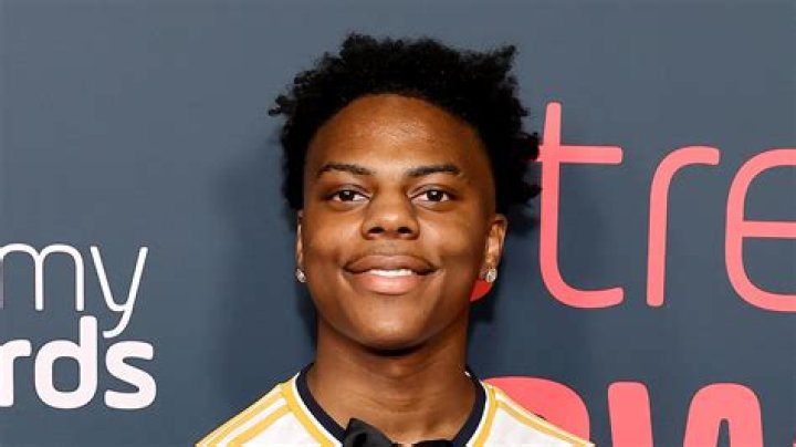 Darren Hawkins Net Worth, Age, Height, Bio, Birthday, Wiki!