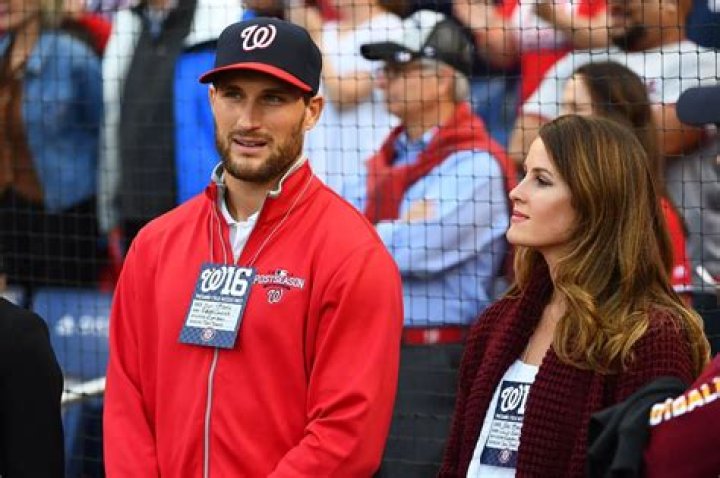 Dave Cousins - Net Worth, Age, Height, Birthday, Bio, Wiki!