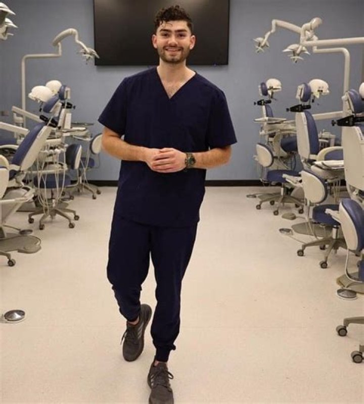 Dental Digest- Wiki, Net Worth, Girlfriend, Career