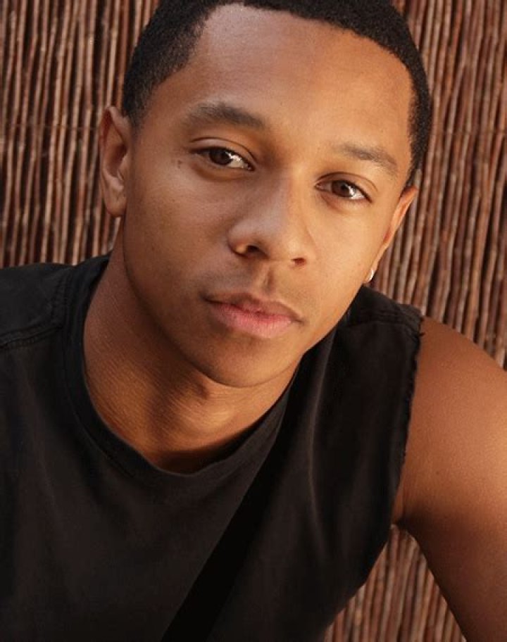 DeRon Horton- Wiki, Age, Height, Net Worth, Girlfriend, Ethnicity