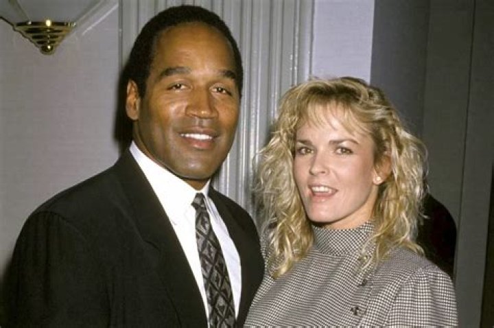 Did O.J. Simpson Hire A Serial Killer To Murder Nicole Brown Simpson and Ron Goldman? (Video)