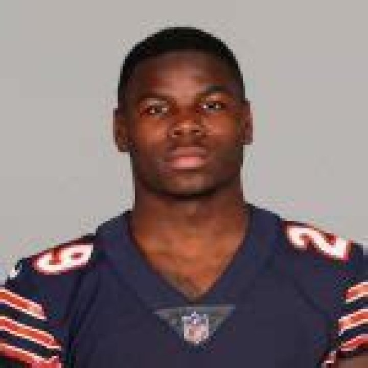 Does Tarik Cohen Have A Girlfriend? Family & Personal Life Details
