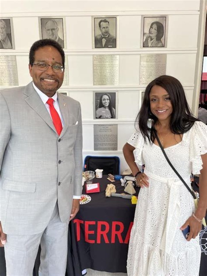 Dominique Dawes Net Worth, Age, Height, Bio, Birthday, Wiki!