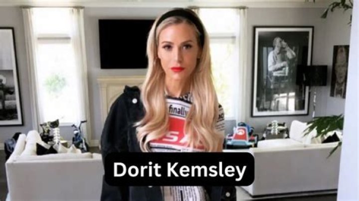 Dorit Kemsley Net Worth, Age, Height, Bio, Birthday, Wiki!