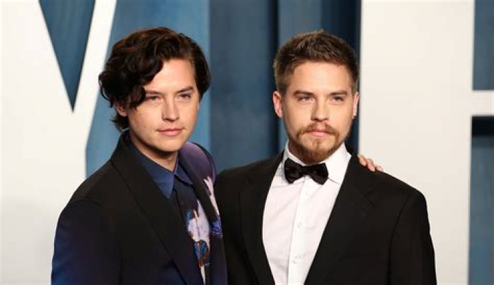 Dylan Sprouse Owns Up to Nude Pics Posted By Spiteful Ex-Girlfriend (PHOTOS)