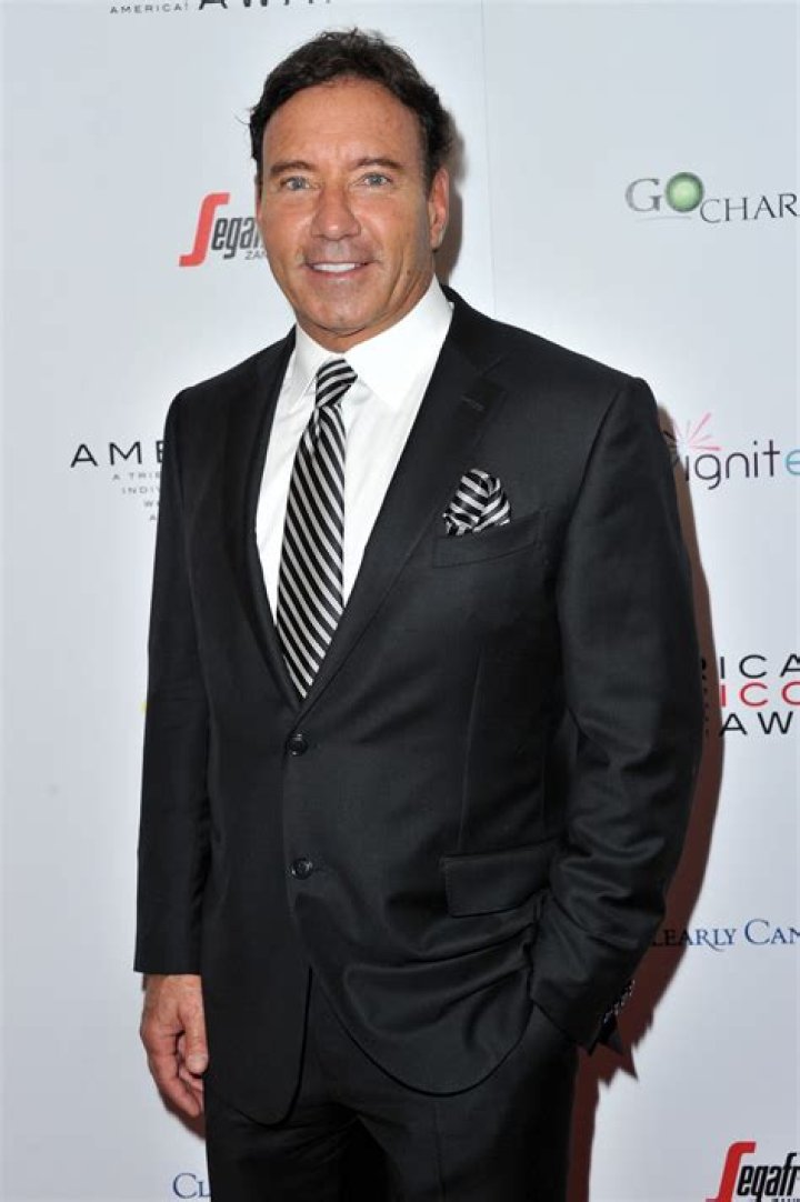 Eddie Fisher Net Worth 2024, Age, Height, Bio, Birthday, Wiki!