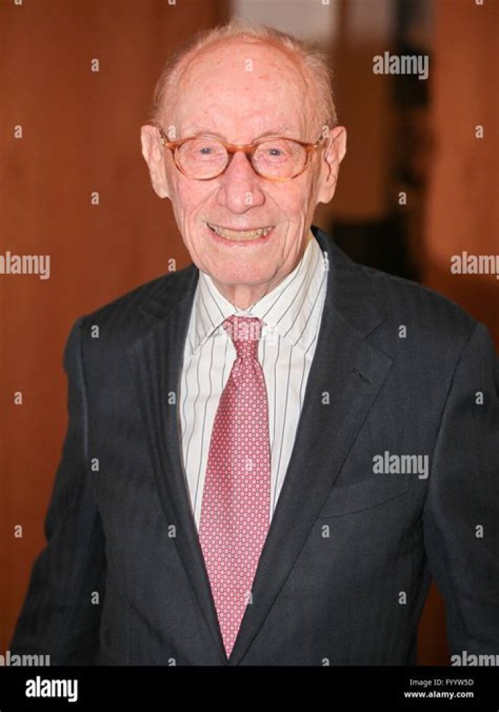 Edzard Reuter Fortune