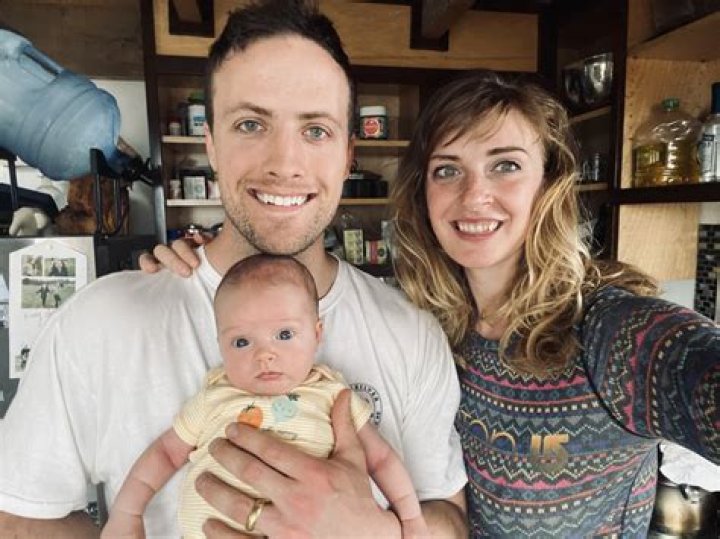 Elaine Adkison Age, Wiki, Biography, ‘Bering Sea Gold’ Vernon Adkison Daughters.