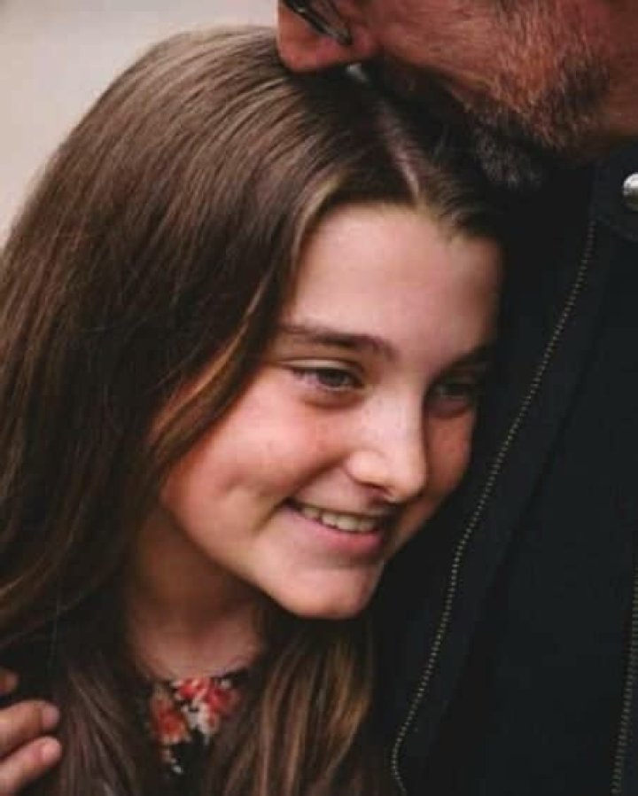 Elisabeth Anne Carell- Bio, Wiki, Age, Height, Net Worth, Relationship