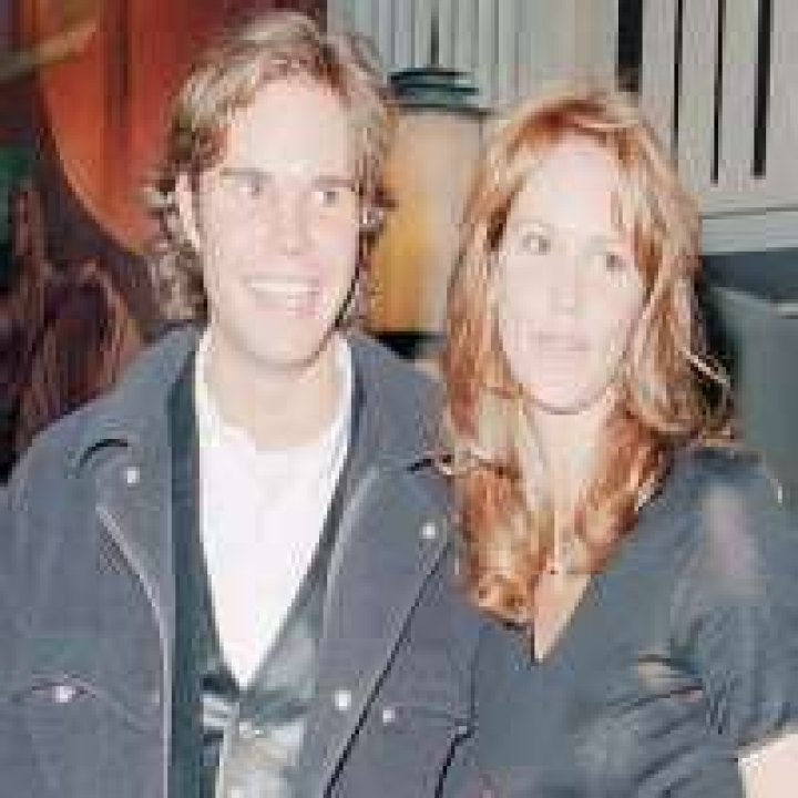 Elle Macpherson's brother, Brendon Macpherson Biography: Partner, Age, Net Worth, Height, Wikipedia, Siblings