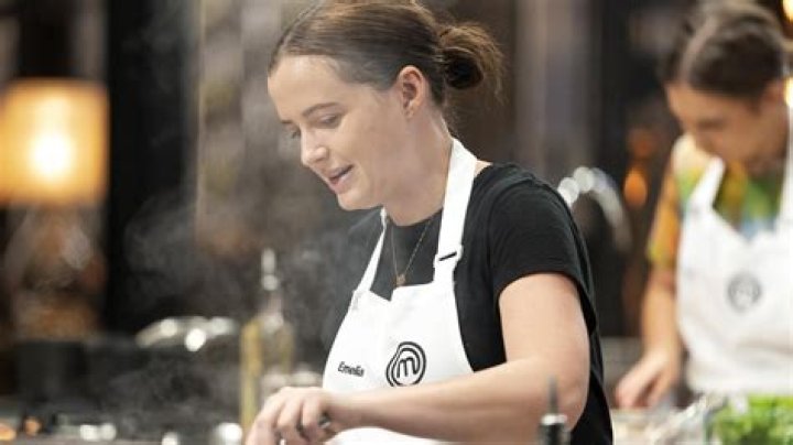 Emelia Jackson (MasterChef) Wiki, Bio, Age, Height, Instagram, Background, Net Worth 2020!!