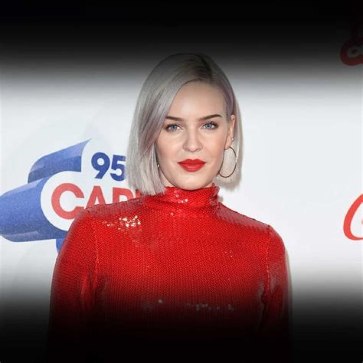 Emma Marie- Net Worth, Bio, Boyfriend, Parents, Height, Career