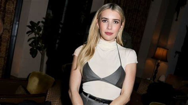 Emma Roberts- Net Worth, Bio, Husband, Height, Career