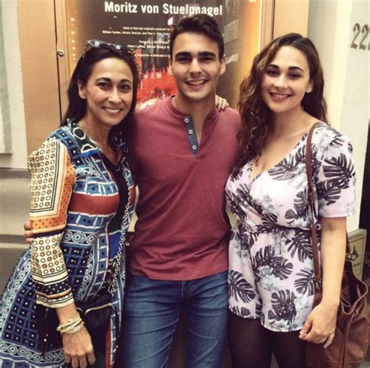 Enrique Gil - Net Worth, Age, Height, Birthday, Bio, Wiki!