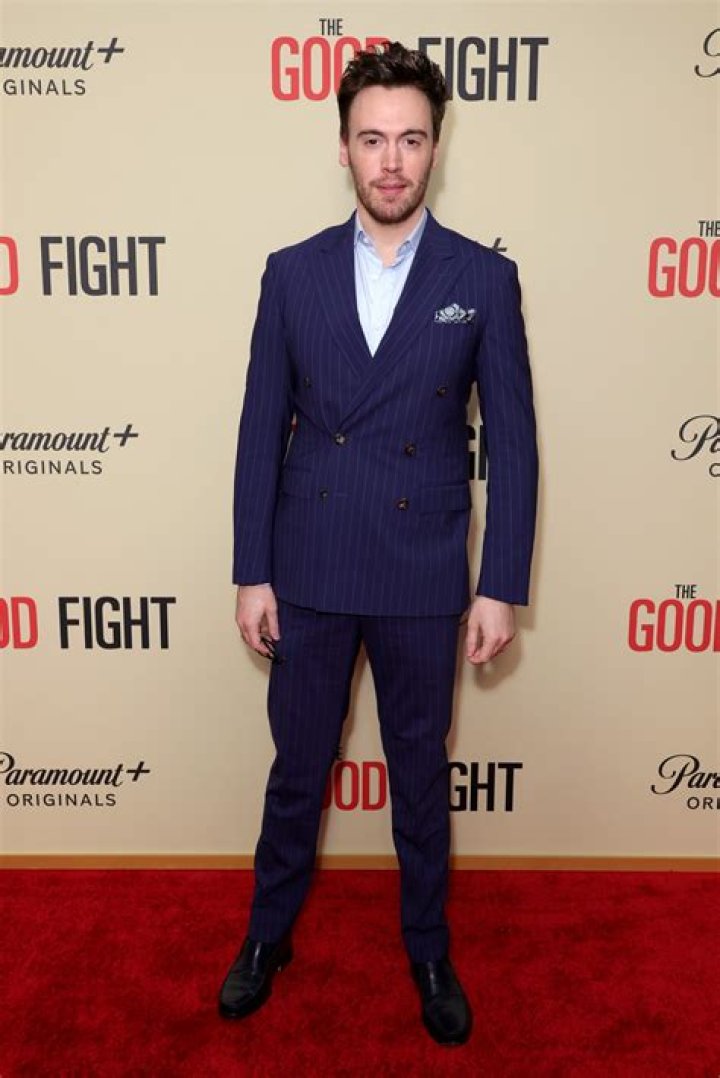 Erich Bergen Net Worth, Age, Height, Bio, Birthday, Wiki!