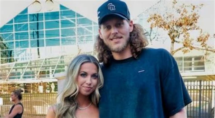 Erin Bookout’s Boyfriend: Who is Erin Bookout Dating?