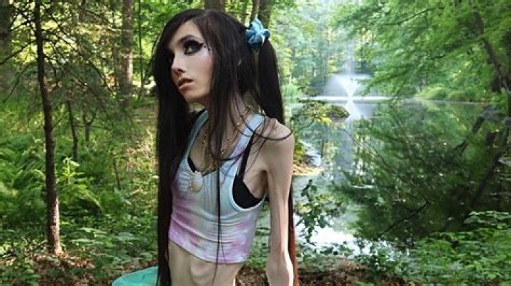Eugenia Cooney’s Boyfriend: Who is Eugenia Cooney Dating?