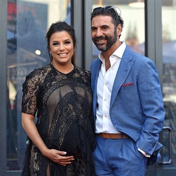 Eva Gros’s Boyfriend: Who is Eva Gros Dating?