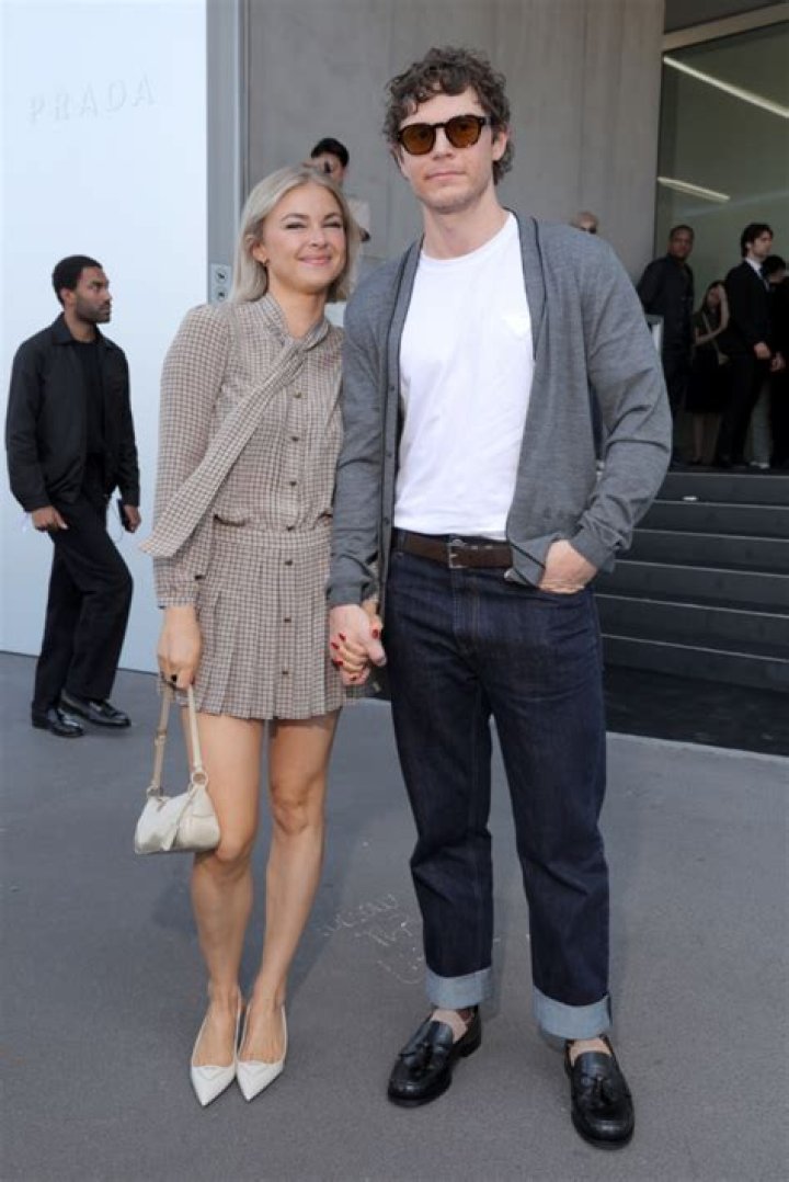 Evan Cowden’s Girlfriend: Who is Evan Cowden Dating?