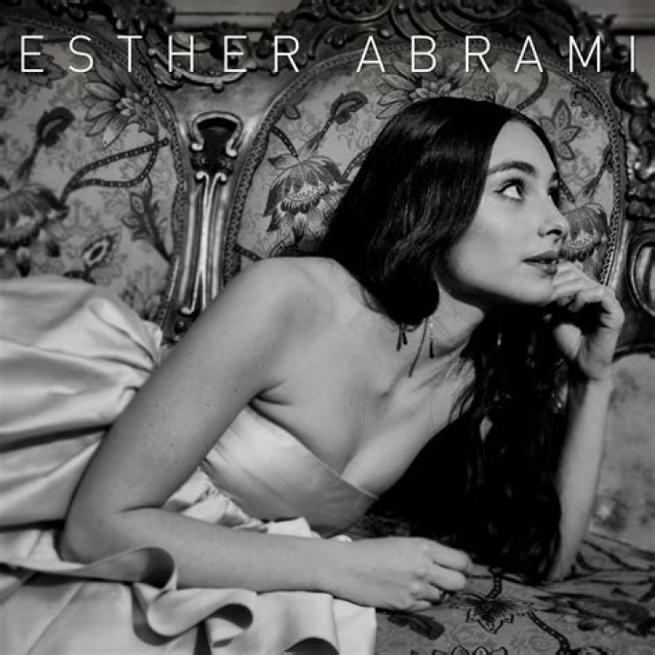 EXCLUSIVE: Esther Abrami discusses stunning new single "Ravel Variation"