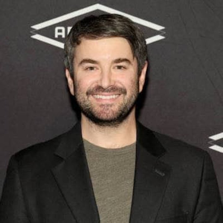 Fame | Alex Brightman net worth and salary income estimation Jan, 2024