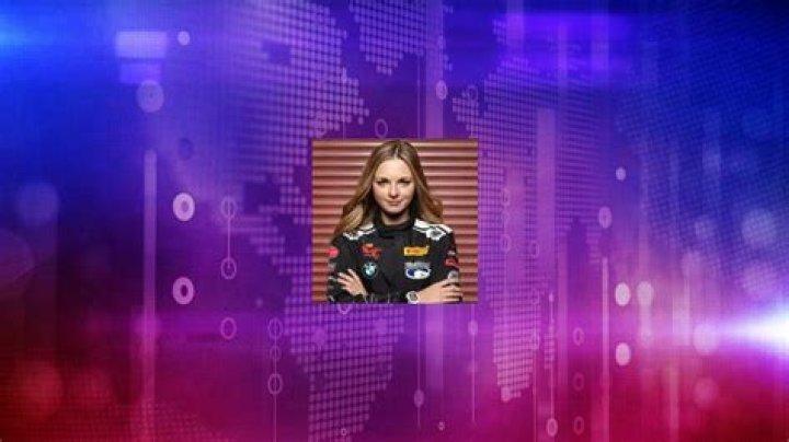 Fame | Aurora Straus net worth and salary income estimation Apr, 2024