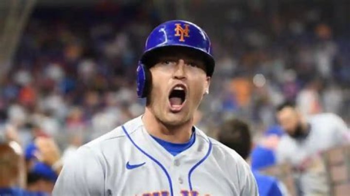 Fame | Brandon Nimmo net worth and salary income estimation Jan, 2024