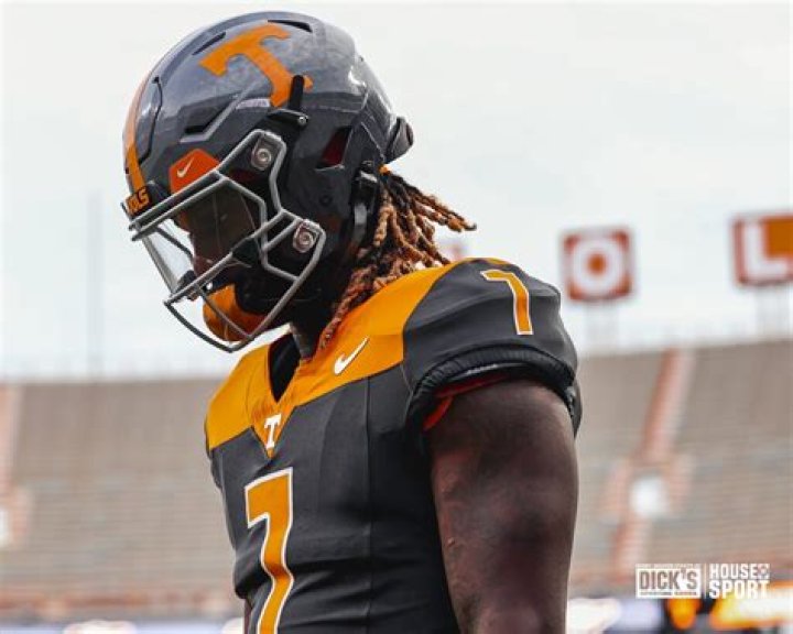 Fame | Condredge Holloway net worth and salary income estimation Jan, 2024