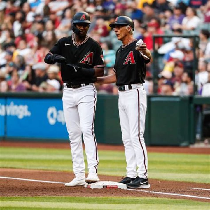 Fame | Dave McKay (baseball) net worth and salary income estimation Jan, 2024